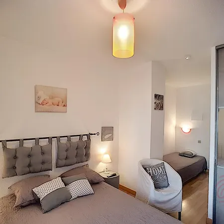 F2 Avec Balcons, Proche Thermes, Animaux Acceptes, Wifi, Ascenseur, Parking Gratuit - Fr-1-451-206 Lamalou-les-Bains