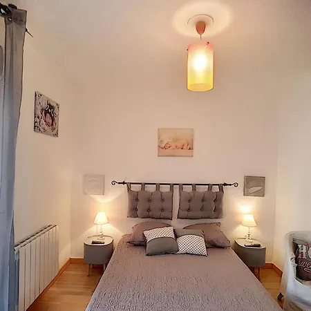 F2 Avec Balcons, Proche Thermes, Animaux Acceptes, Wifi, Ascenseur, Parking Gratuit - Fr-1-451-206 Apartmán *